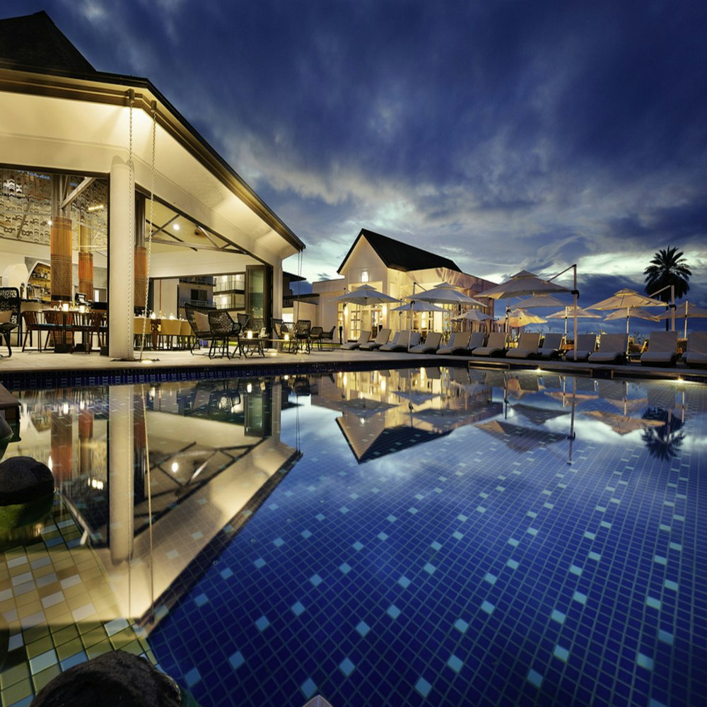 O&MO Alliance Luxury Resort